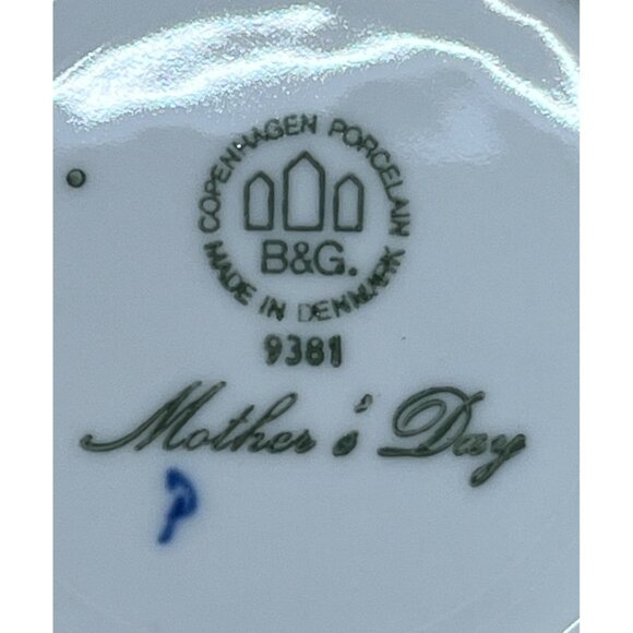 Bing & Grondahl 1981 Mors Mother's Day Rabbit with Bunnies Collector Plate 9381 - Picture 3 of 4
